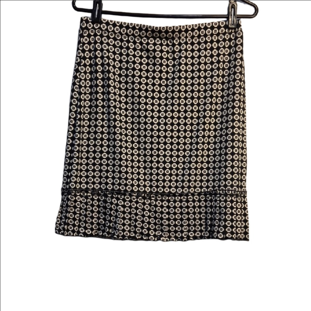 Max Studio Black White Floral Pencil Skirt